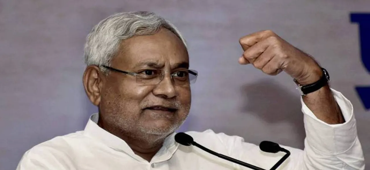 Nitish Kumar dilutes Bihar's strict anti-liquor law