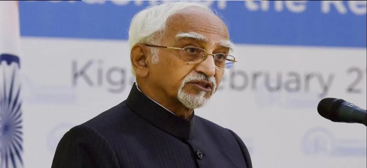 Hamid Ansari supports Tharoor's 'Hindu Pakistan' statement, says 'he is a learned man'