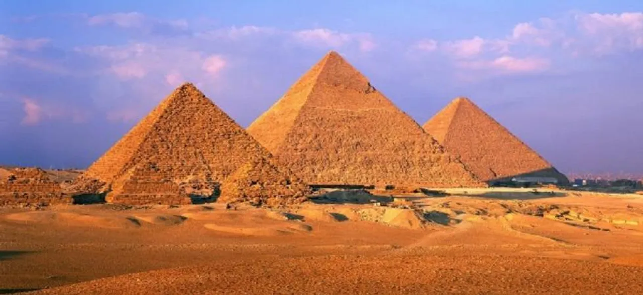 Archaeologists in Egypt discover mummification worskshop
