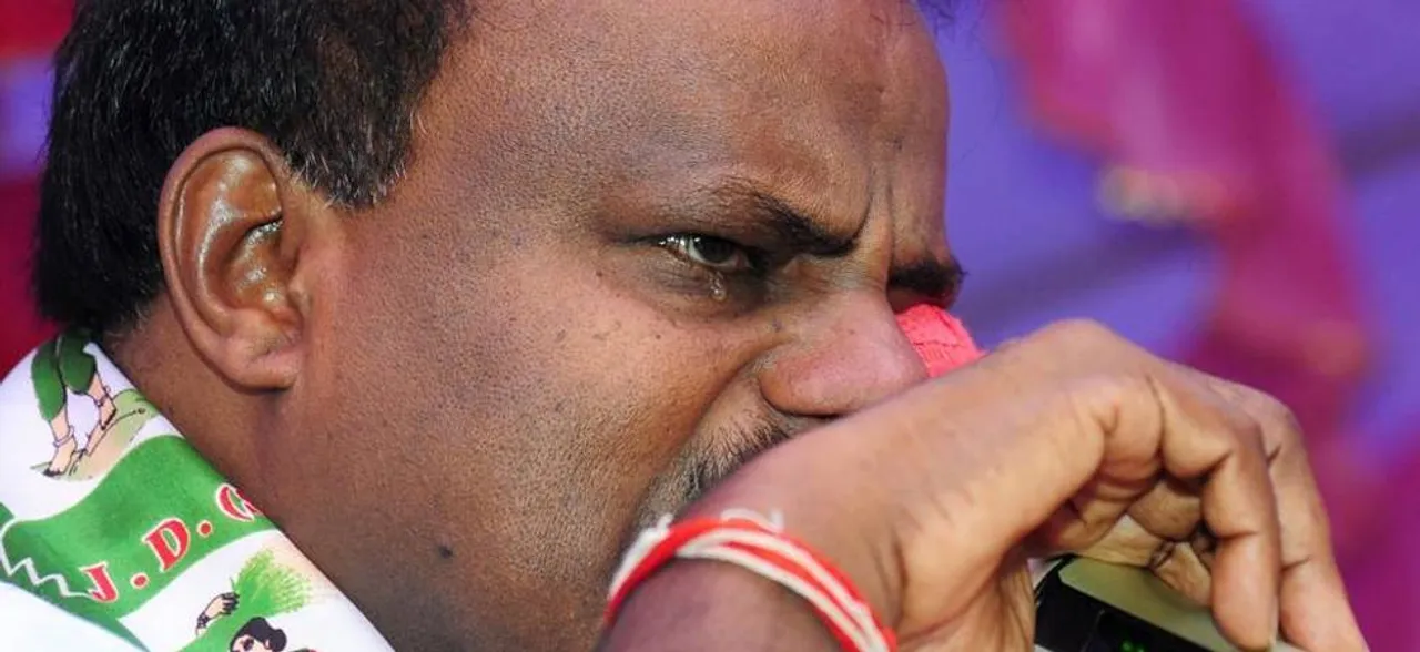 â€˜Swallowing pain like Shivaâ€™: Tearful Kumaraswamy on coalition with Congress