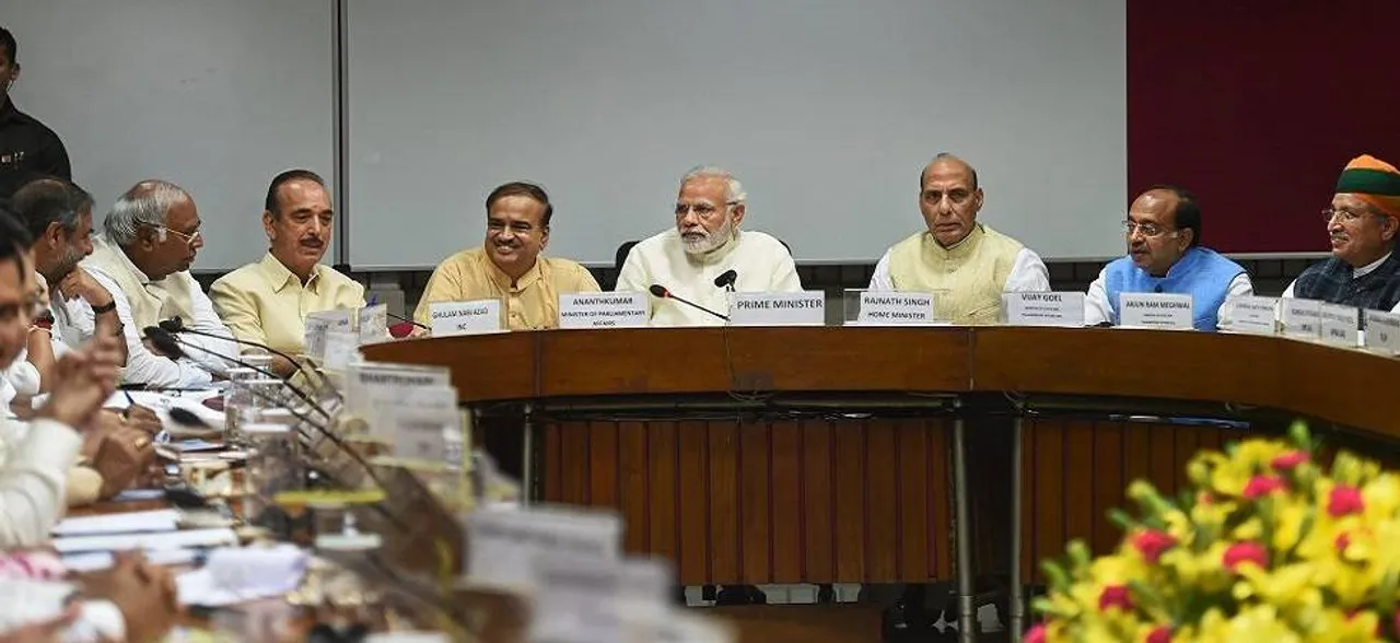 PM Modi reaches out to oppositions; seeks cooperation for smooth functioning of Parliament