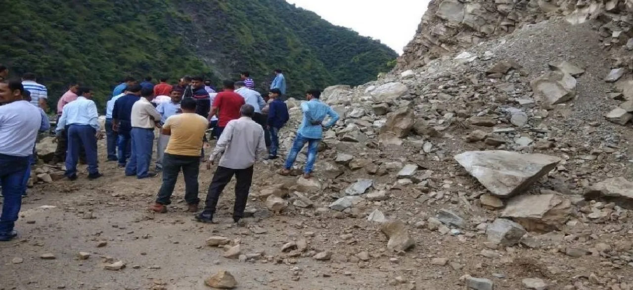Landslide kills two Nepali labourers