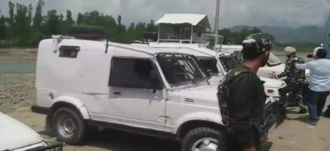 J-K: Militants attack security forces in Anantnag