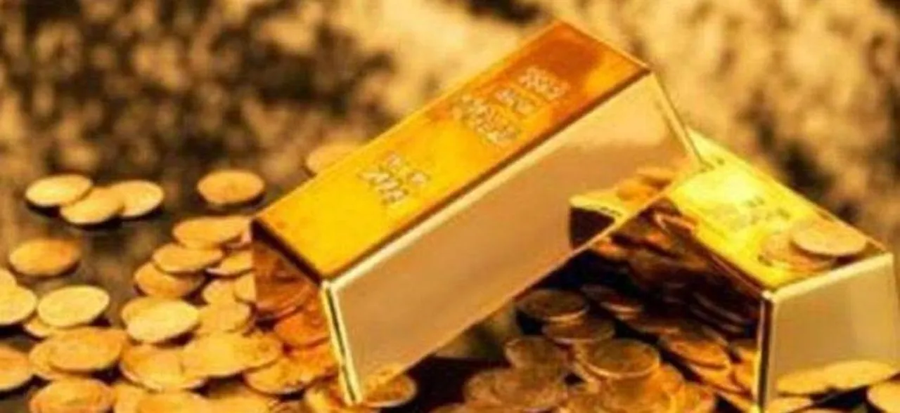Gold rises on jeweller-buying; silver reclaims Rs 38K