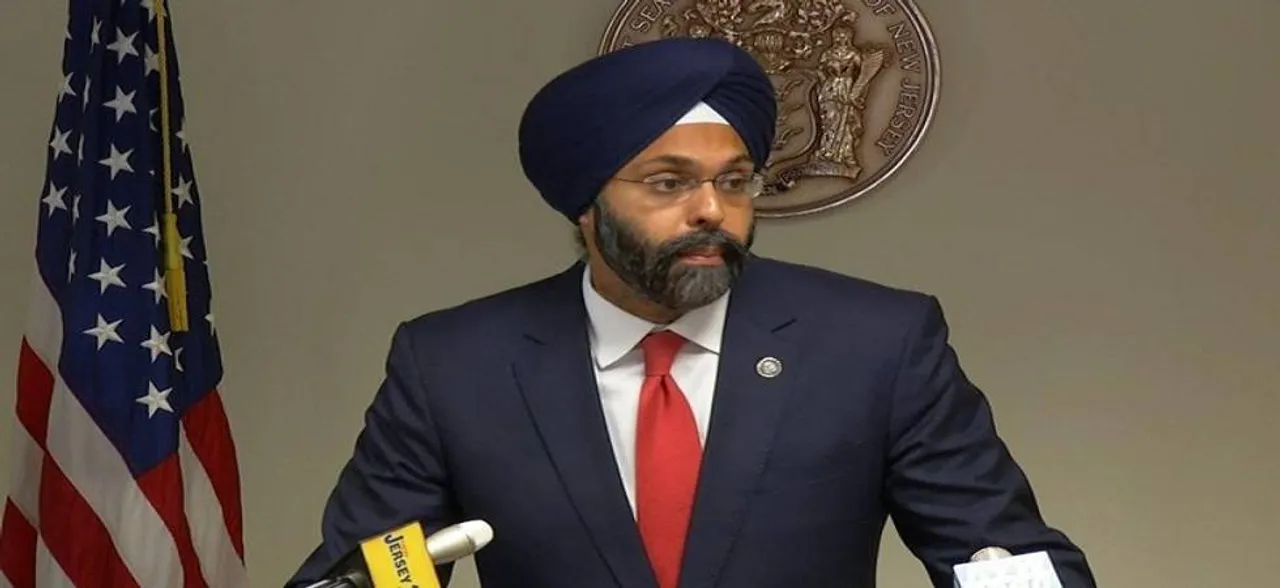 US radio hosts apologise for calling first Sikh-American Attorney 'turban man'