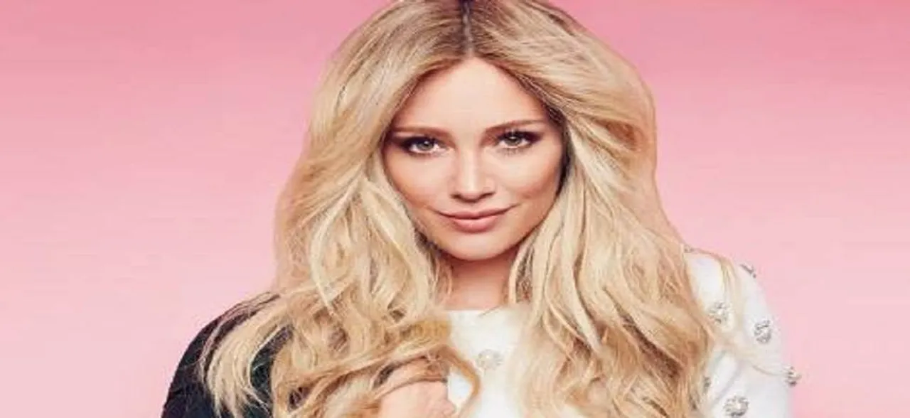 Pregnancy is â€˜hard as hellâ€™, says Hilary Duff