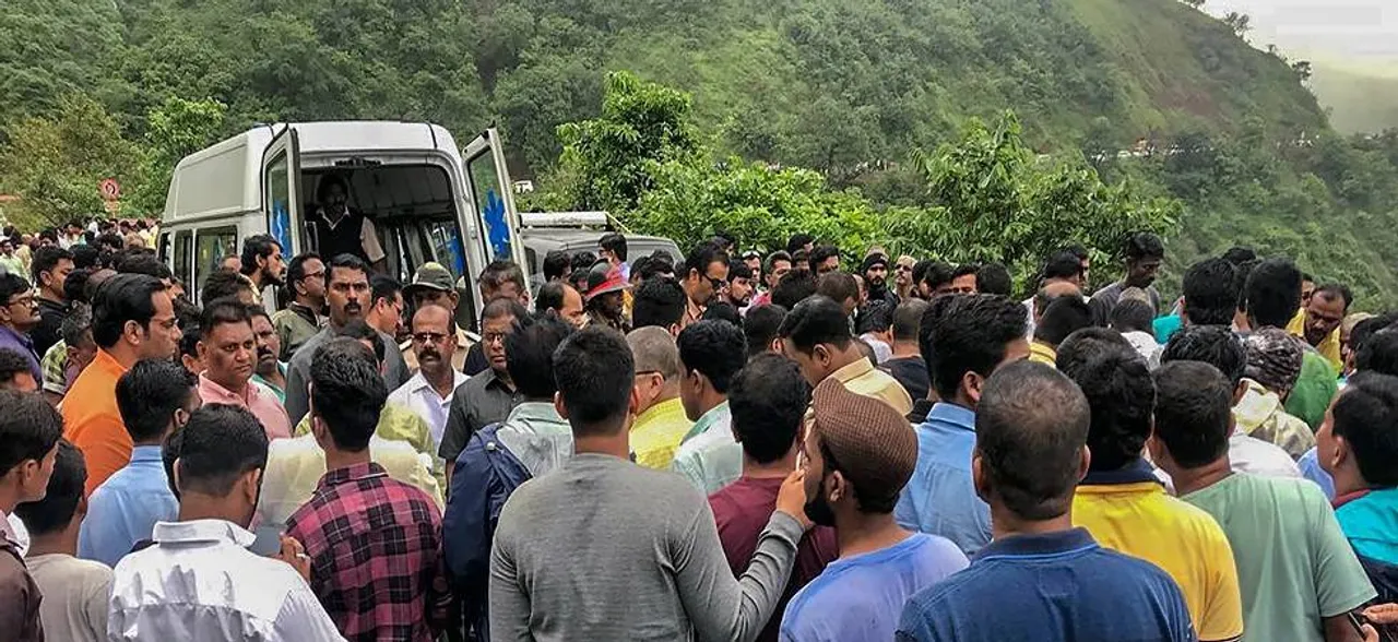Maharashtra bus accident: Rs four lakh ex-gratia for kin of deceased