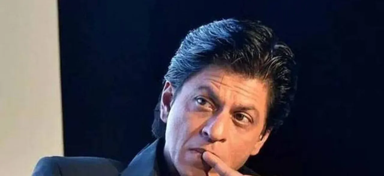 Shah Rukh Khan meets survivors of childhood cancer at his home