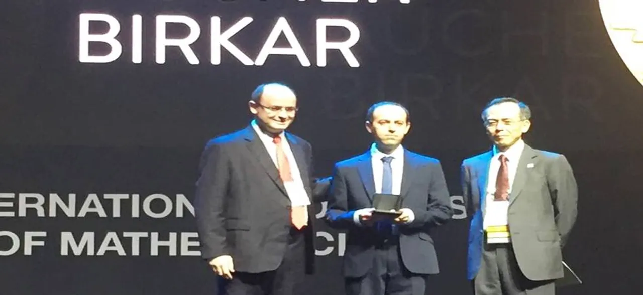 'Nobel for Mathematics' medal stolen minutes after it was awarded