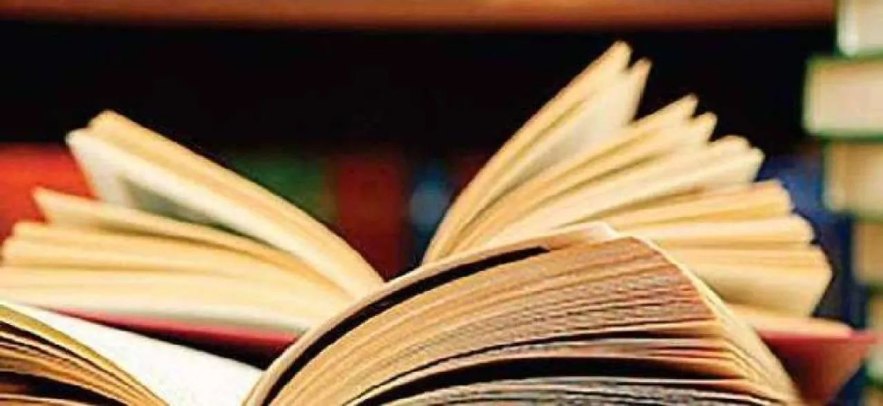 Book records ways how women responded to coming of English into their lives