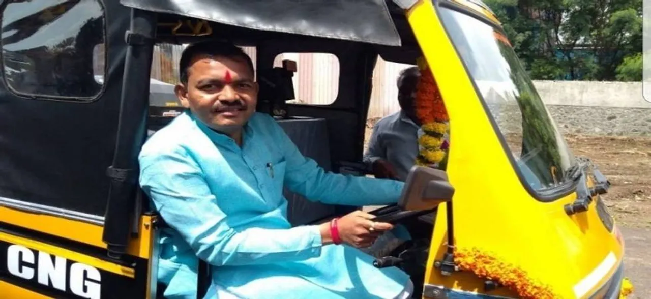 Man who once drove autorickshaw becomes Pimpri Chinchwad mayor
