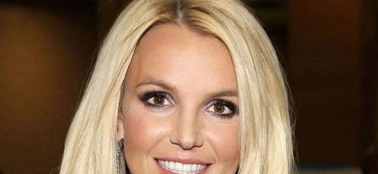 Britney Spears recalls recording ' Baby One More Time'