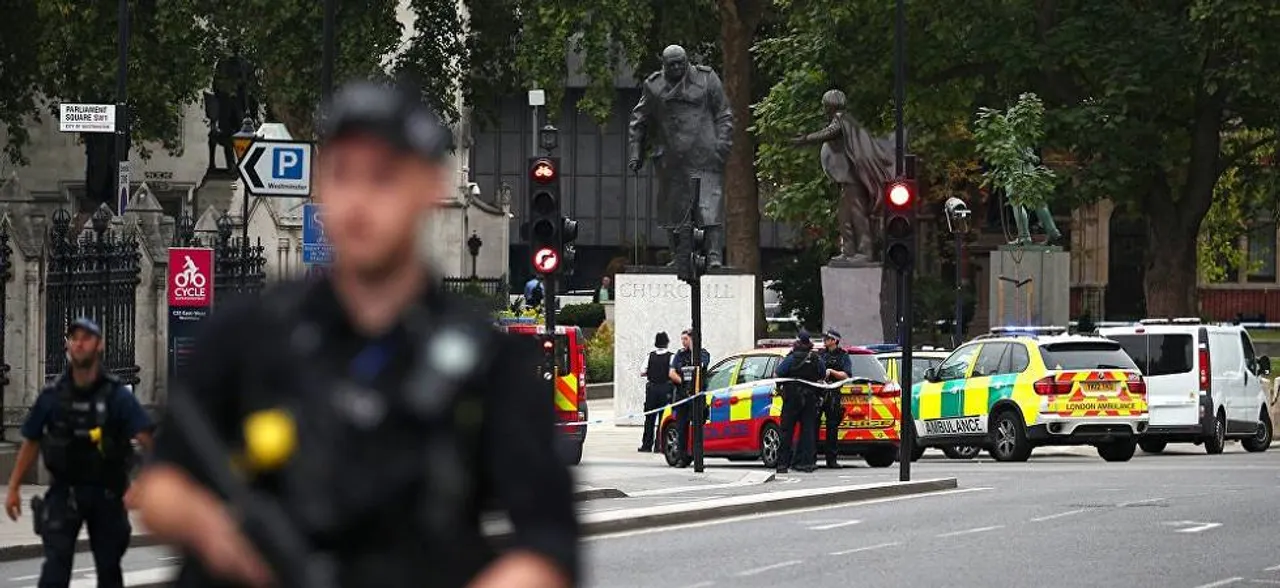 Car crashes into barriers outside UK Parliament in terror attack; 3 injured