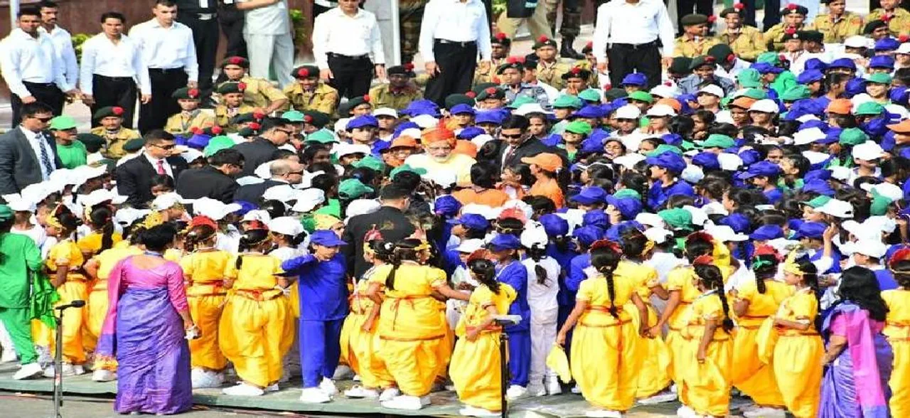 School girl collapses during PM Modi I-Day speech at Red Fort, rushed to hospital