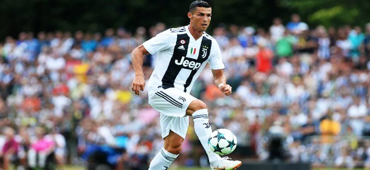 Cristiano Ronaldo set to make his Juventus debut against Chievo