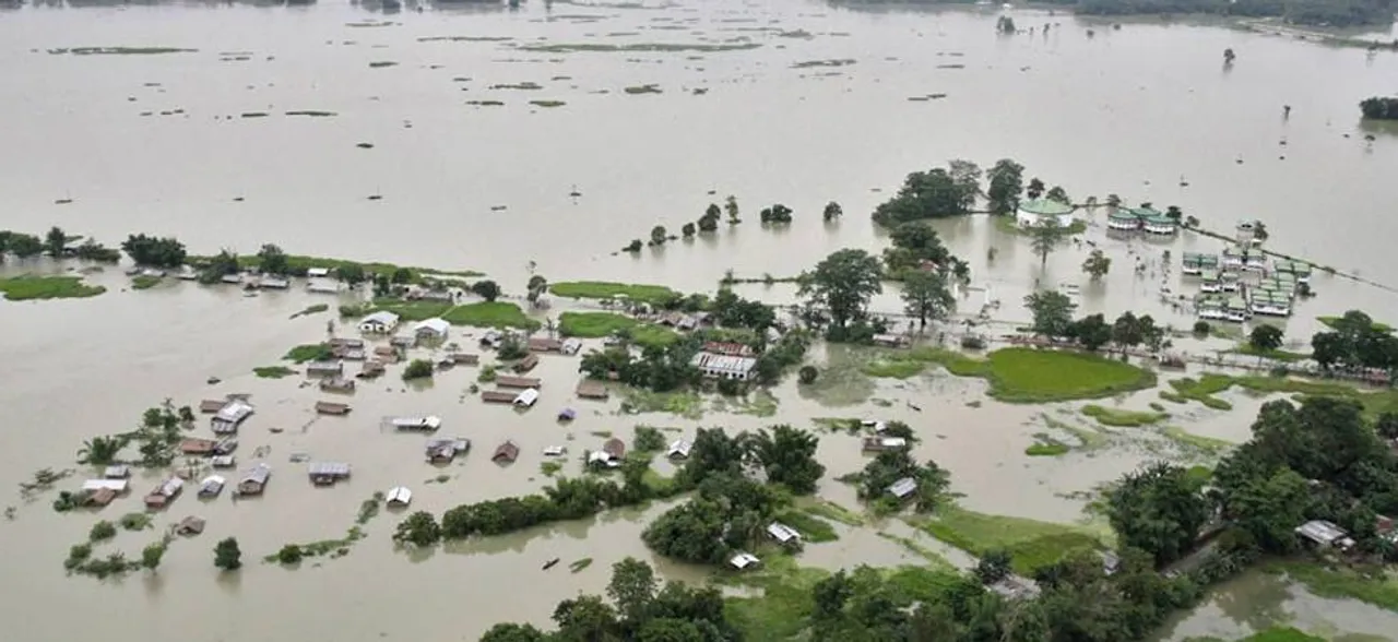 Free train transportation of relief goods for Kerala flood victims