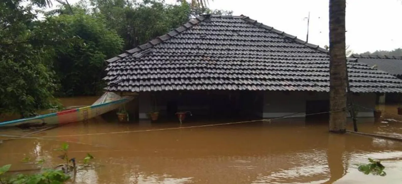Kumaraswamy demands Rs 100 crore relief fund for rain-ravaged Kodagu