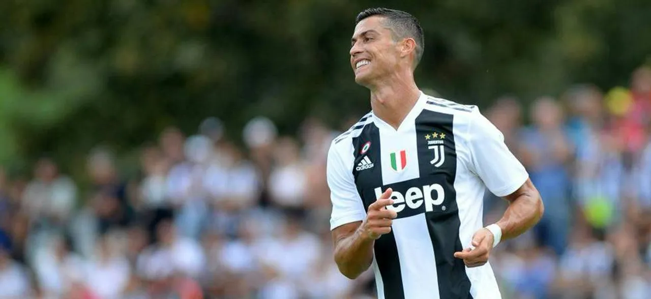 Cristiano Ronaldo misses open goal vs Lazio, reacts in disbelief 