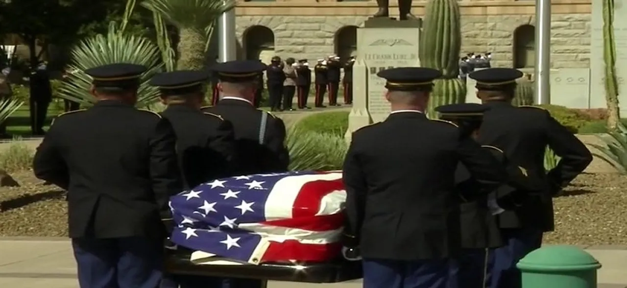 Final farewells to John McCain begin at Arizona Capitol
