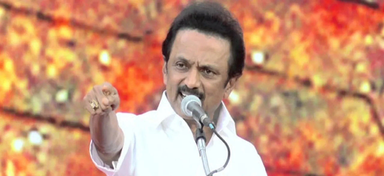 Rising from his fatherâ€™s shadows, Stalin chooses to strengthen federalism