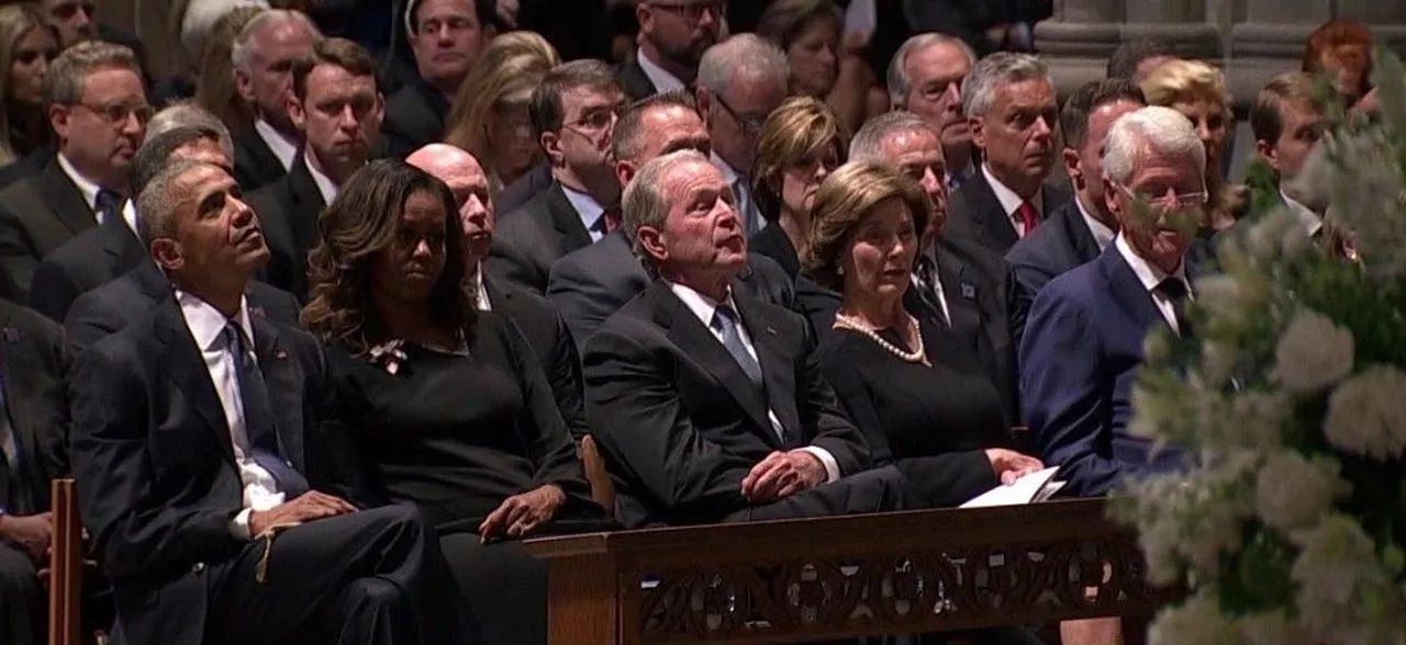 Two presidentsâ€”not Trumpâ€”pay tribute to McCain at Washington funeral