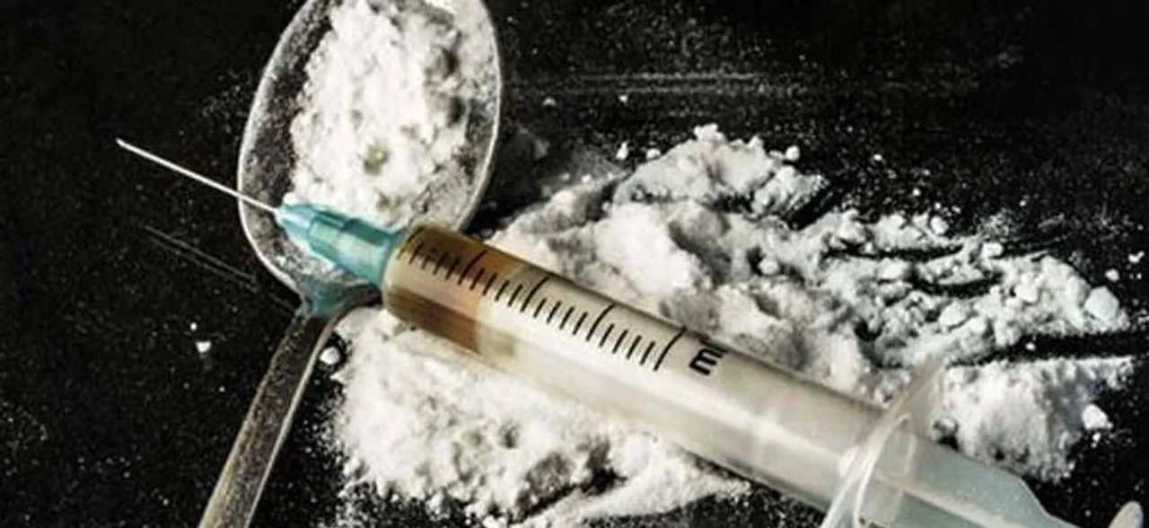 Jammu and Kashmir: Heroin worth Rs 100 crore seized, four held