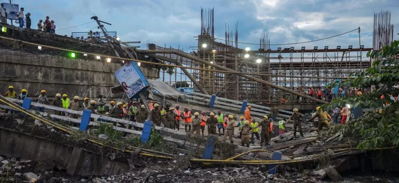 Majerhat bridge collapse: Death toll rises to 3 in Kolkata tragedy; NDRF ends operation