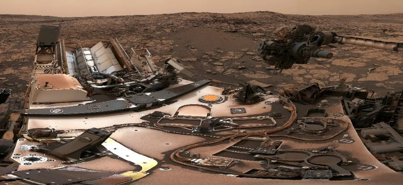 NASAâ€™s Mars Curiosity rover sends a selfie home from Mars 