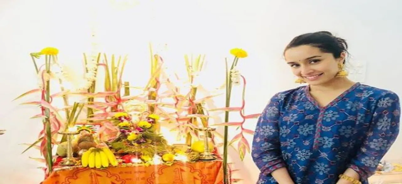 Shraddha Kapoor's angelic picture of Ganesh Chaturthi celebrations with grandparents will put you in awe!