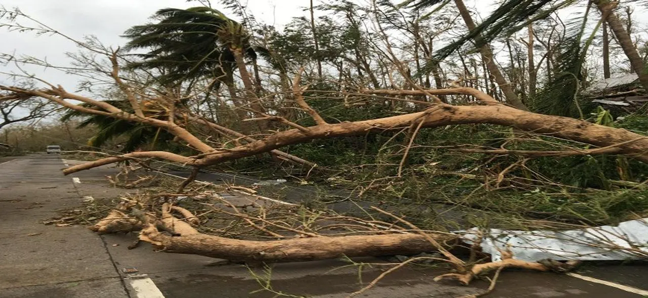 Powerful Typhoon Mangkhut lashes Philippines, killing at least three