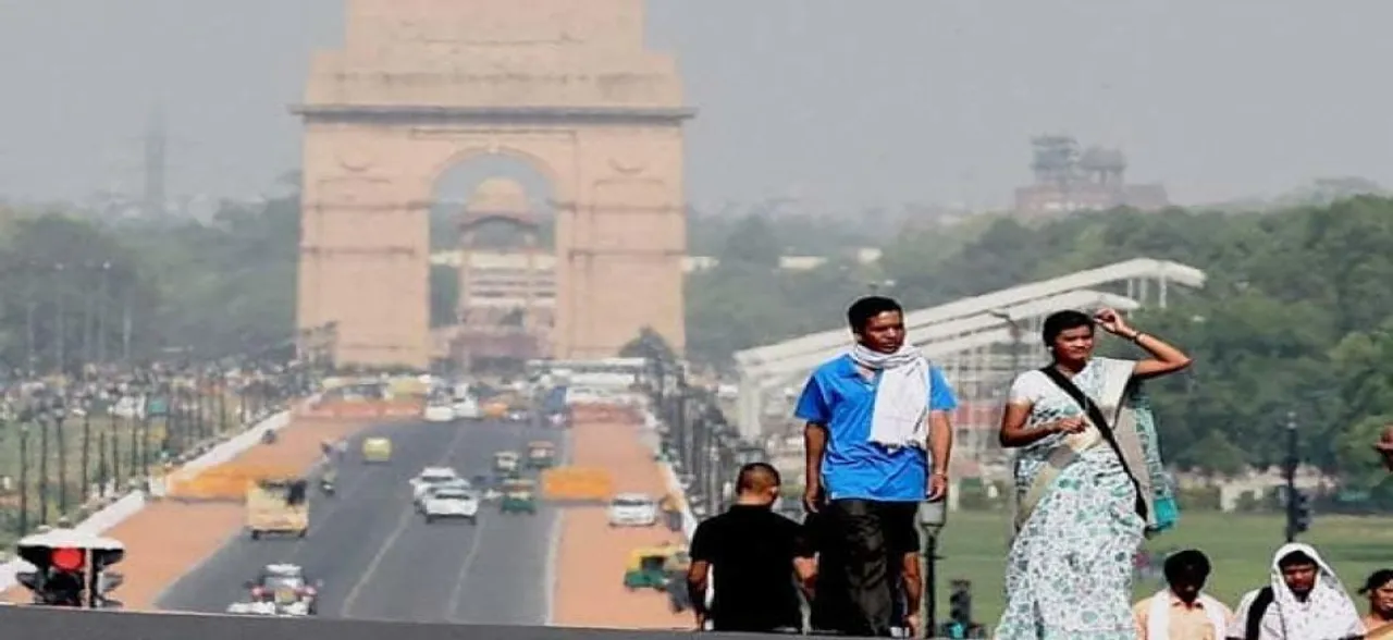 Delhi Weather: Overcast skies in national capital predicted for next 24 hours