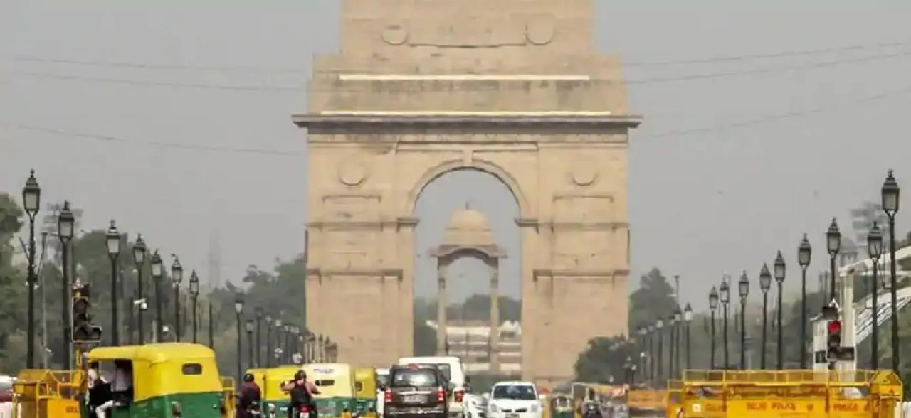 Delhi Weather: Clear sky, cool breeze in national capital today 