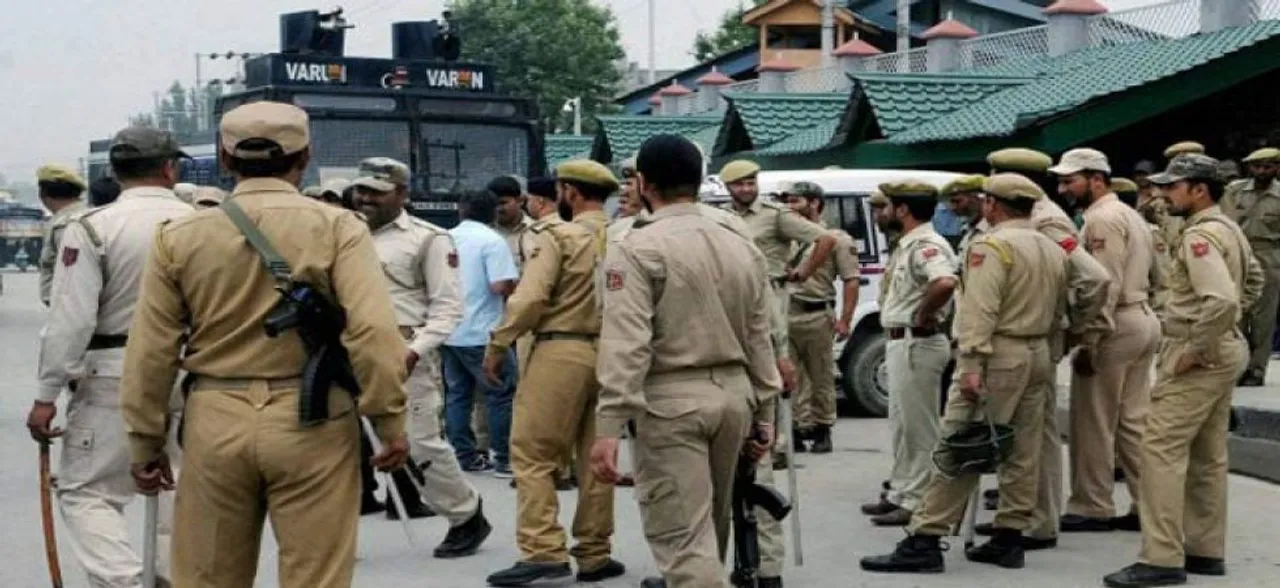 Three policemen abducted, killed by militants in Kashmir's Shopian