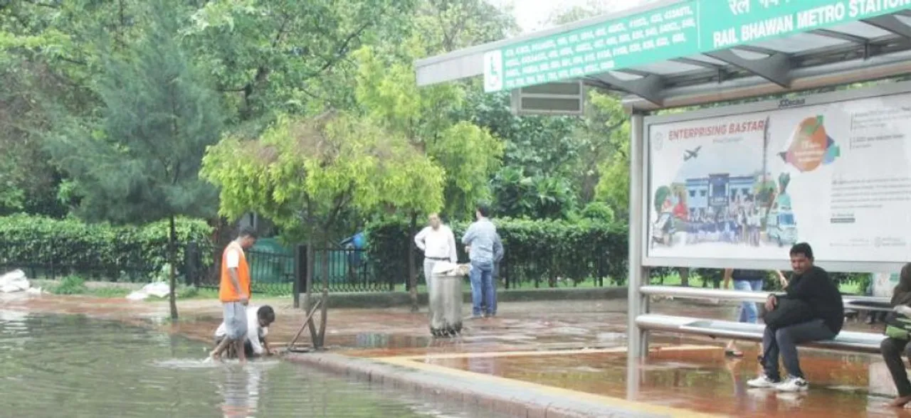 Delhi weather: Dark clouds loom over national capital today, thundershowers likely