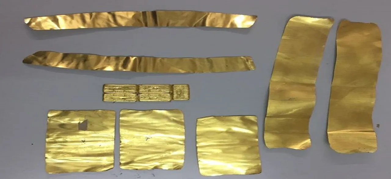 Andhra Pradesh: Rs 64 lakh worth gold smuggled from Myanmar seized from train passenger