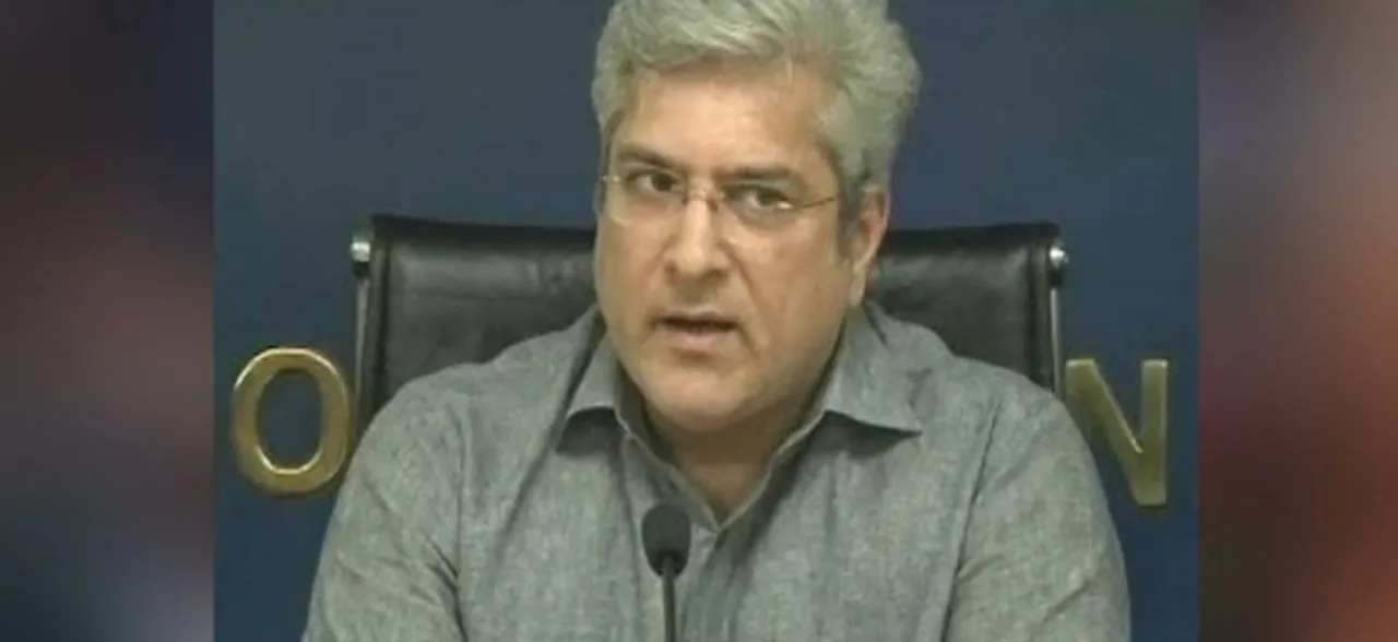Cash, papers of Benami assets recovered from AAP minister Kailash Gahlotâ€™s residence during IT raids
