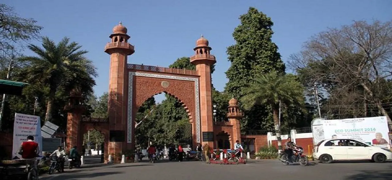 HRD ministry seeks report from AMU over alleged prayer for Hizbul Mujahideen commander Manan Wani  