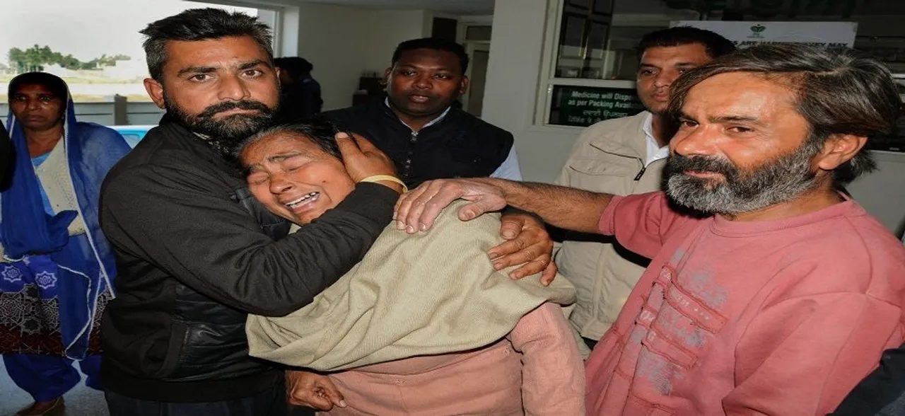 Amritsar Attack Updates: 3 dead, 20 injured; NIA team reaches blast site  