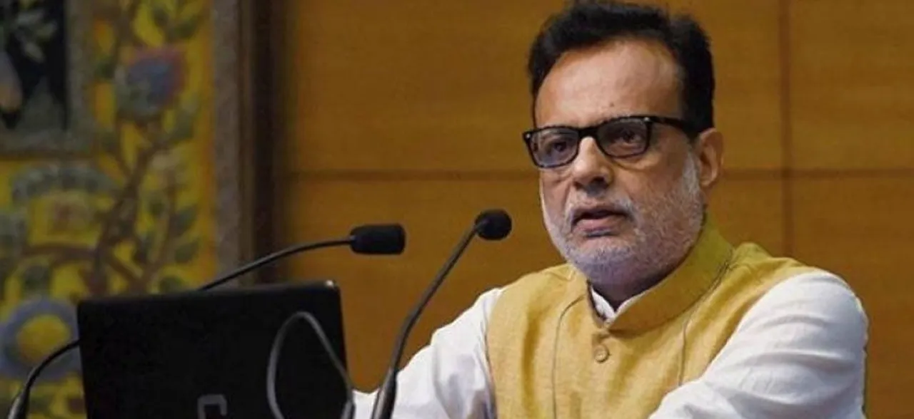 Finance Secretary Hasmukh Adhia to retire on November 30; Aadhaar CEO likely replacement