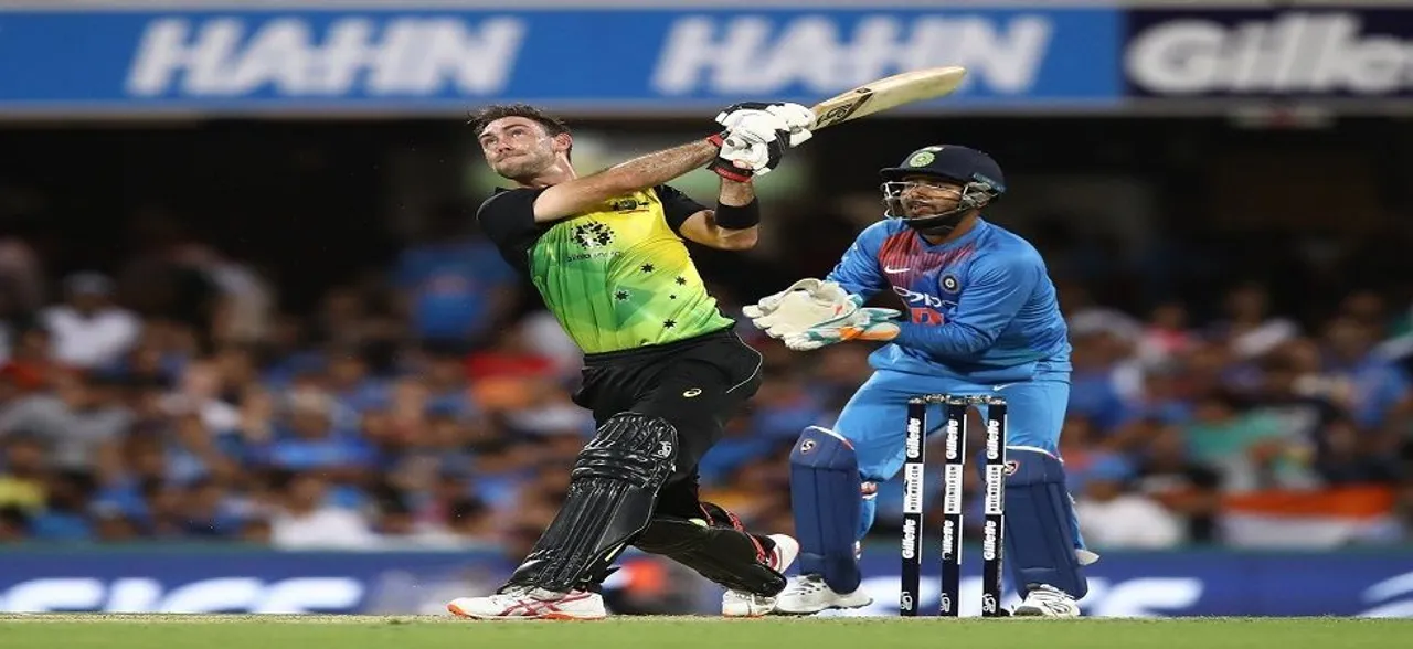 Australia survive Shikhar Dhawan blitz, Dinesh Karthik cameo to clinch Brisbane T20I vs India