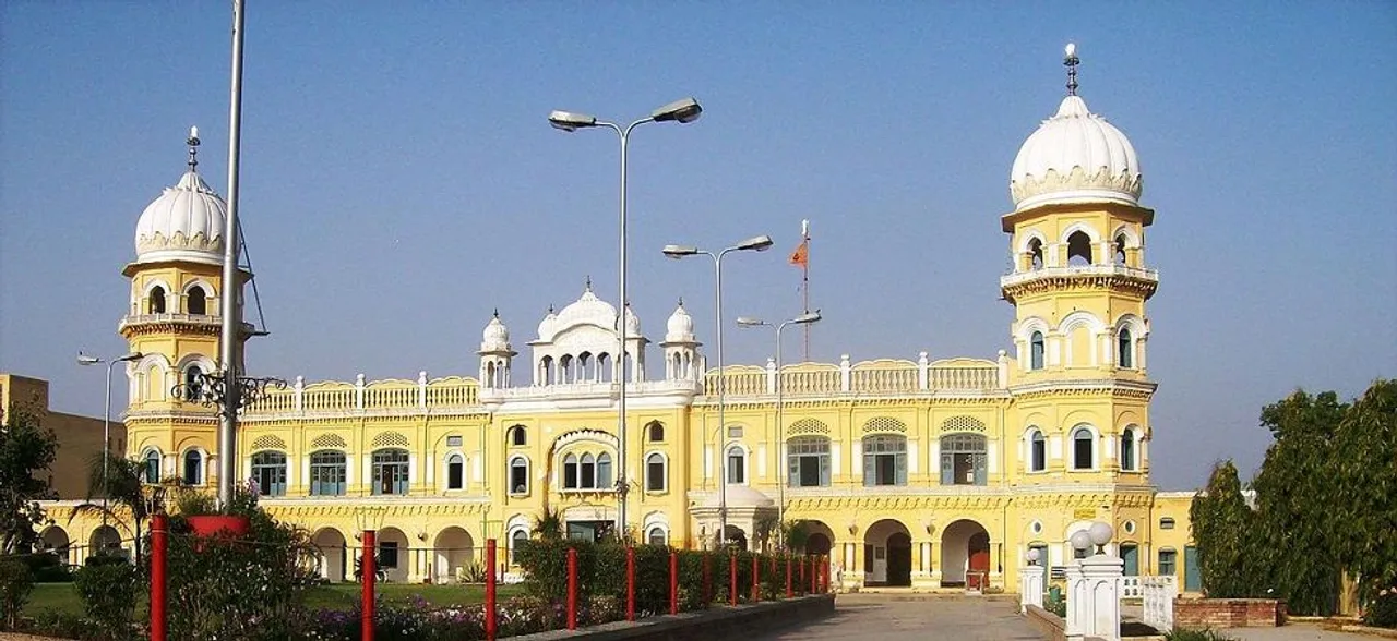 Pakistan agrees to open Kartarpur corridor for Sikh pilgrims, Imran Khan to break ground on Nov 28