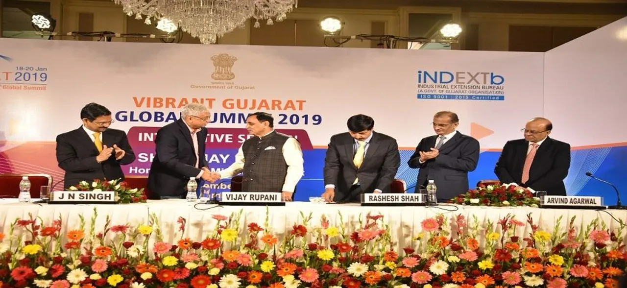 Gujarat signs MoUs with IAAI, CMAI to promote textile industry