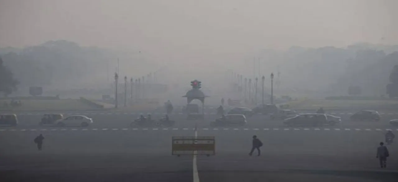 Delhi Pollution: National capital gasps for breath as air quality drops to â€˜very poorâ€™