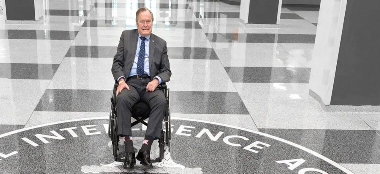 Former US President George HW Bush dies at the age of 94
