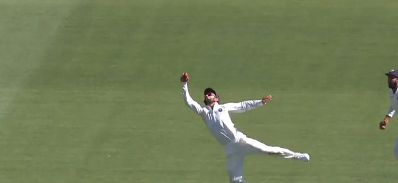 Watch â€“ Virat Kohli takes a brilliant catch, India fight against Australia in Perth