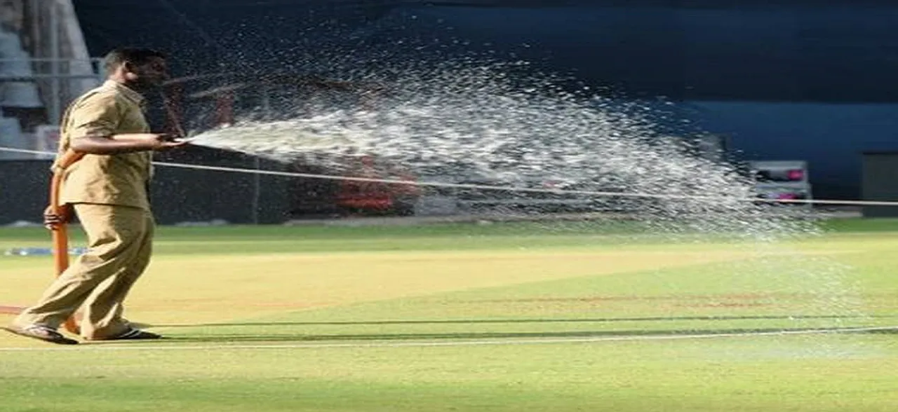 BCCI curator overwaters pitch, leaves before start of Delhi-Madhya Pradesh Ranji match