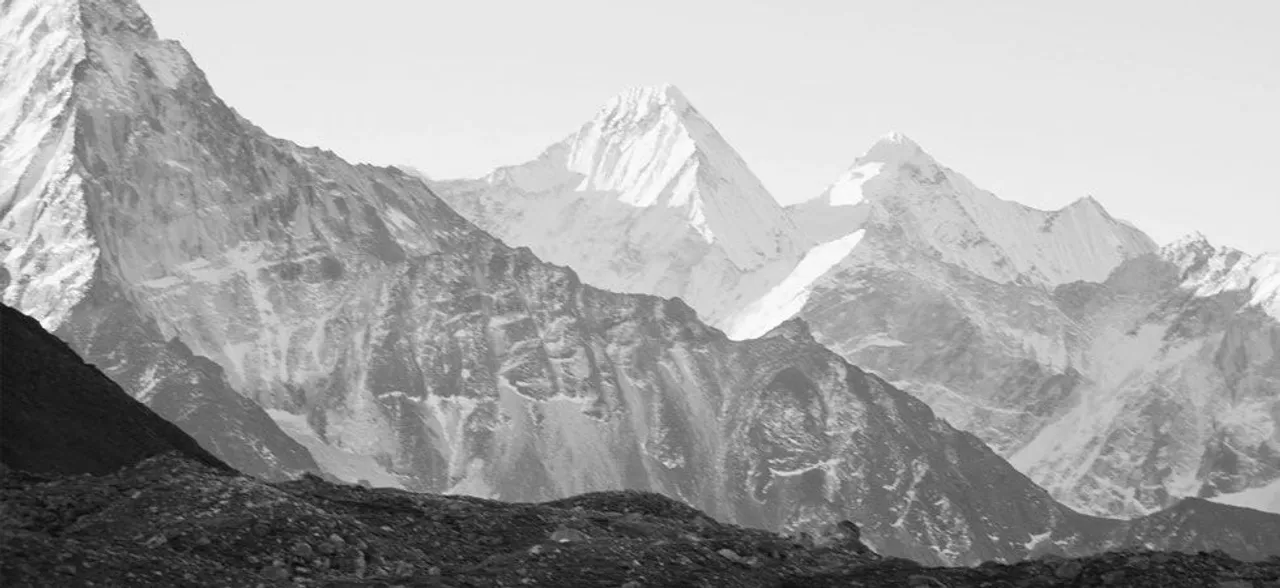 Himalayan glaciers retreating at alarming rate: Parliamentary panel