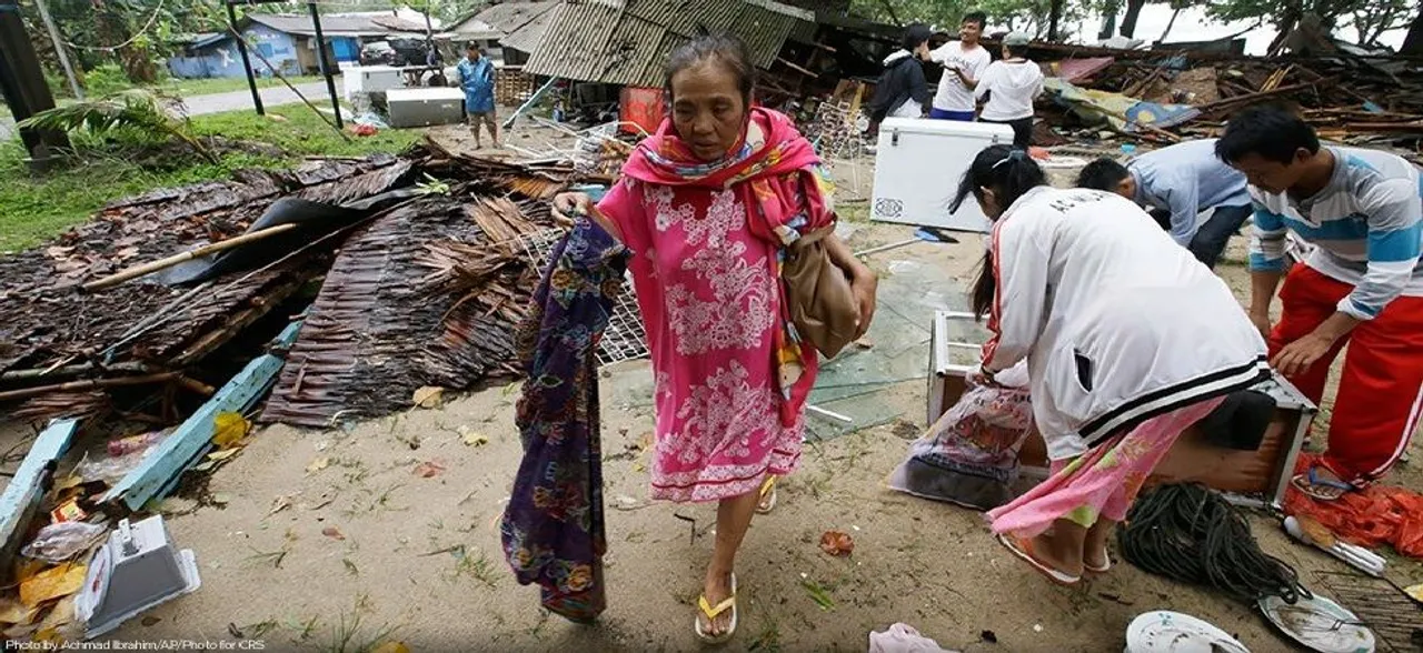 Indonesia Tsunami: Death count rises to 281, over 1000 injured 