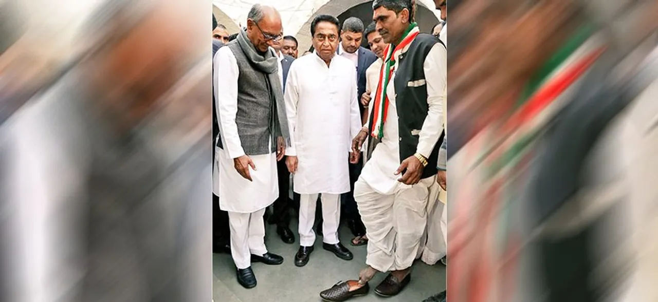 In Madhya Pradesh, why Kamal Nath helped this Congress worker in wearing shoes