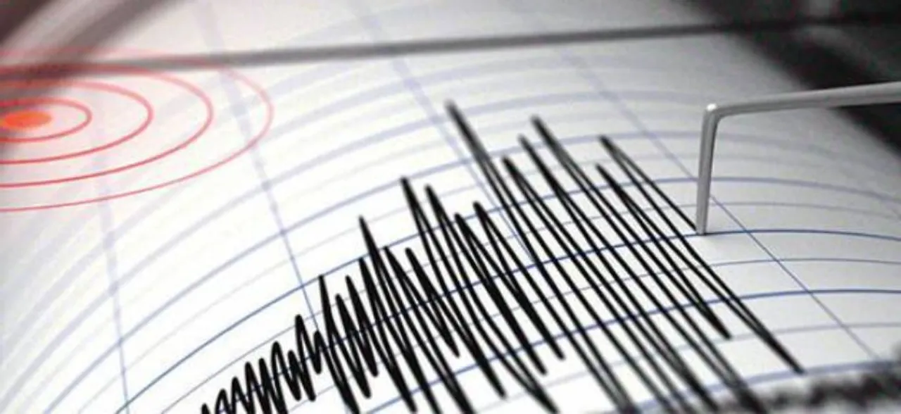 6.9-magnitude quake strikes off southern Philippines, Tsunami warning issued: USGS